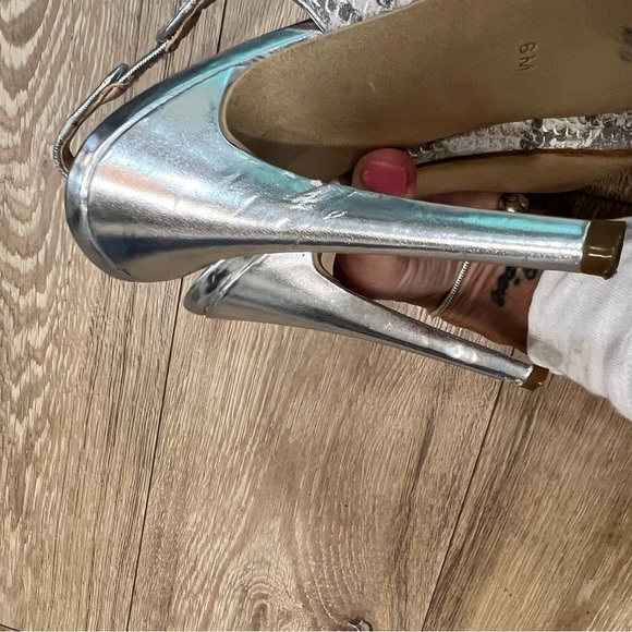 GUESS Gwaerra snake skin slingback high heel peep toe shoes - Picture 5 of 15